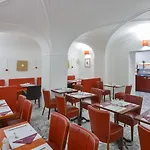 ガーデン コート 4*