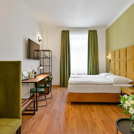 Garden Court Отель Прага