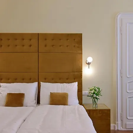 Отель Garden Court Прага
