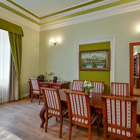 Отель Garden Court Прага
