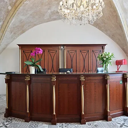 Отель Garden Court Прага