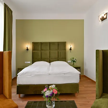 Garden Court Прага
