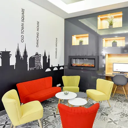 Garden Court Отель 4*