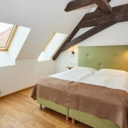Hotel Garden Court Prague