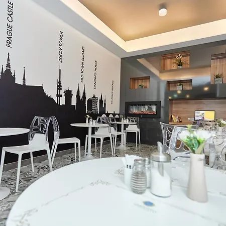Garden Court 4* Prague