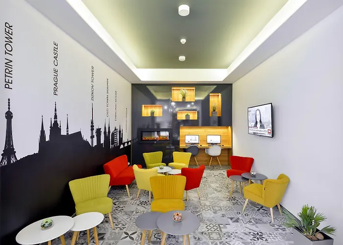 Ξενοδοχείο Garden Court