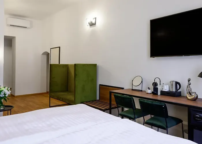 Garden Court Ξενοδοχείο